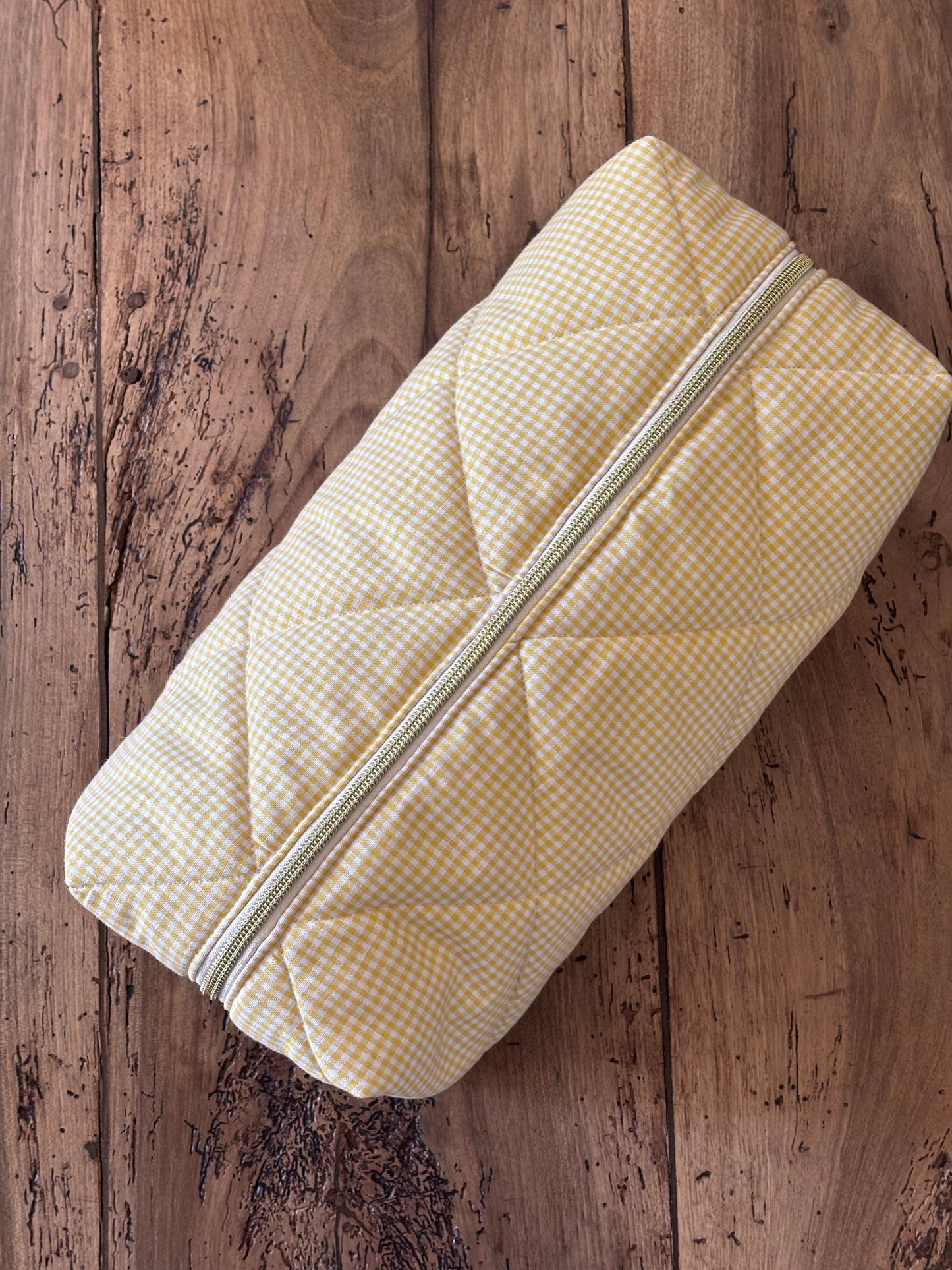 Quilted Pouch for Dyson Airwrap and Shark FlexStyle – Light Pink Gingham