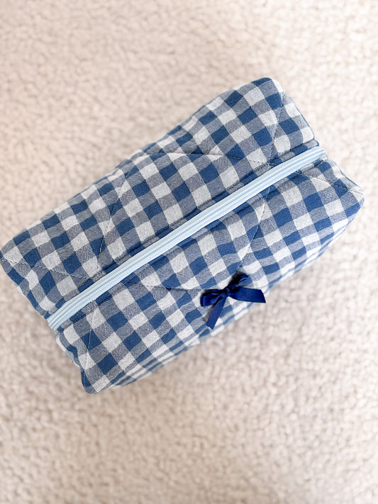 Trousse beauté matelassée vichy bleu – Lou