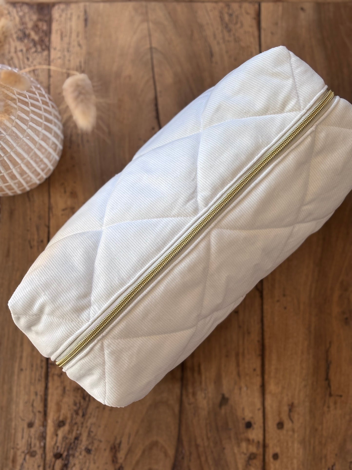 Quilted Pouch for Dyson Airwrap and Shark FlexStyle – Light Pink Gingham