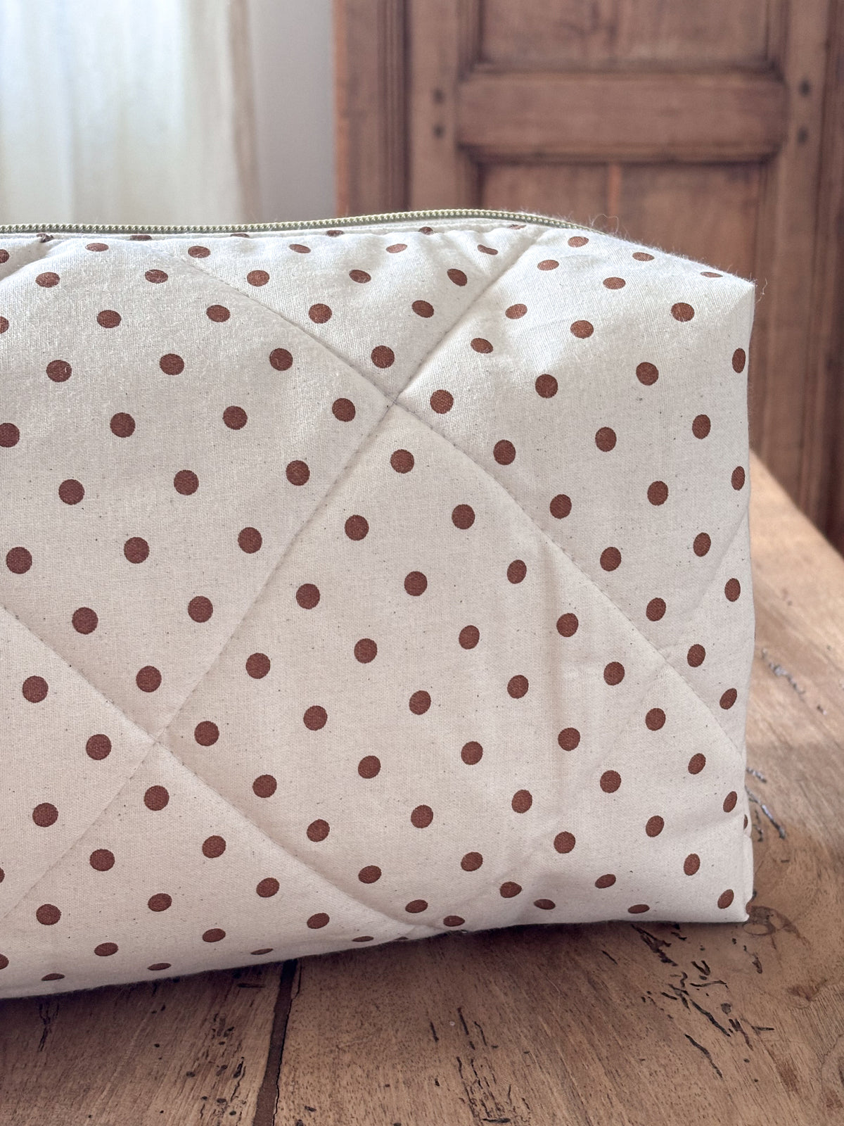 Quilted Pouch for Dyson Airwrap and Shark FlexStyle – Light Pink Gingham