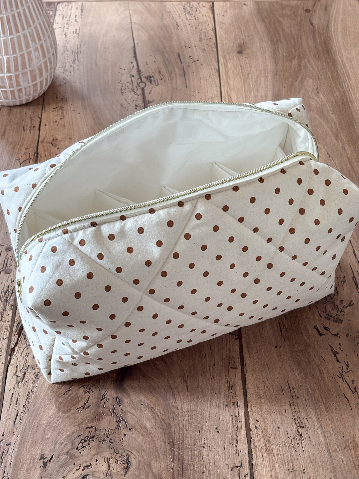 Quilted Pouch for Dyson Airwrap and Shark FlexStyle – Light Pink Gingham