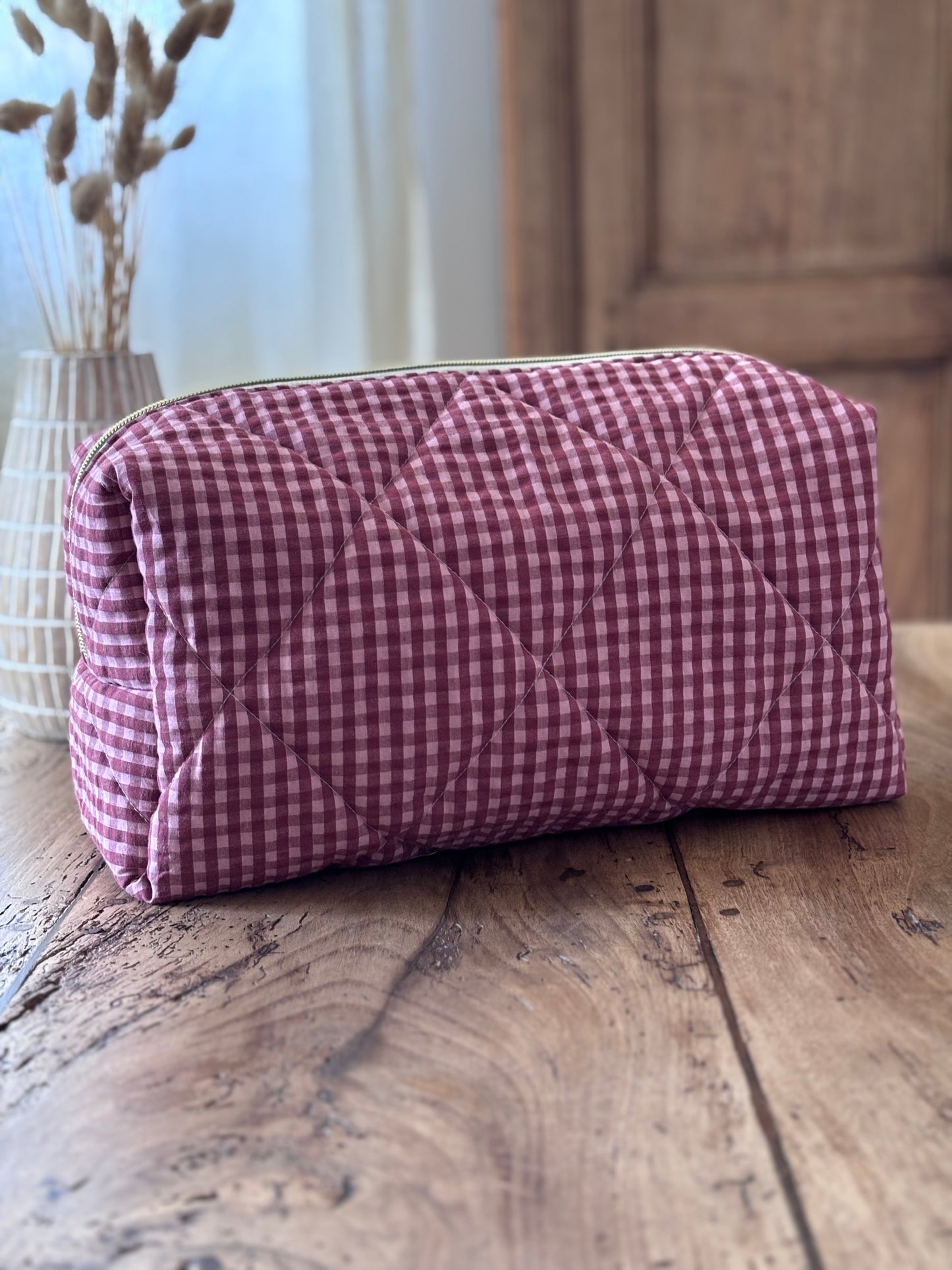 Quilted Pouch for Dyson Airwrap and Shark FlexStyle – Light Pink Gingham