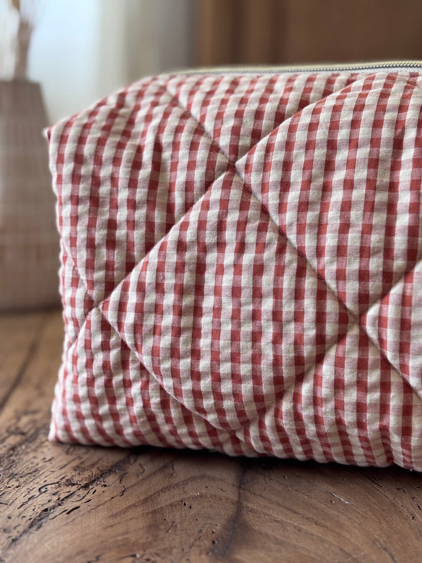 Quilted Pouch for Dyson Airwrap and Shark FlexStyle – Light Pink Gingham