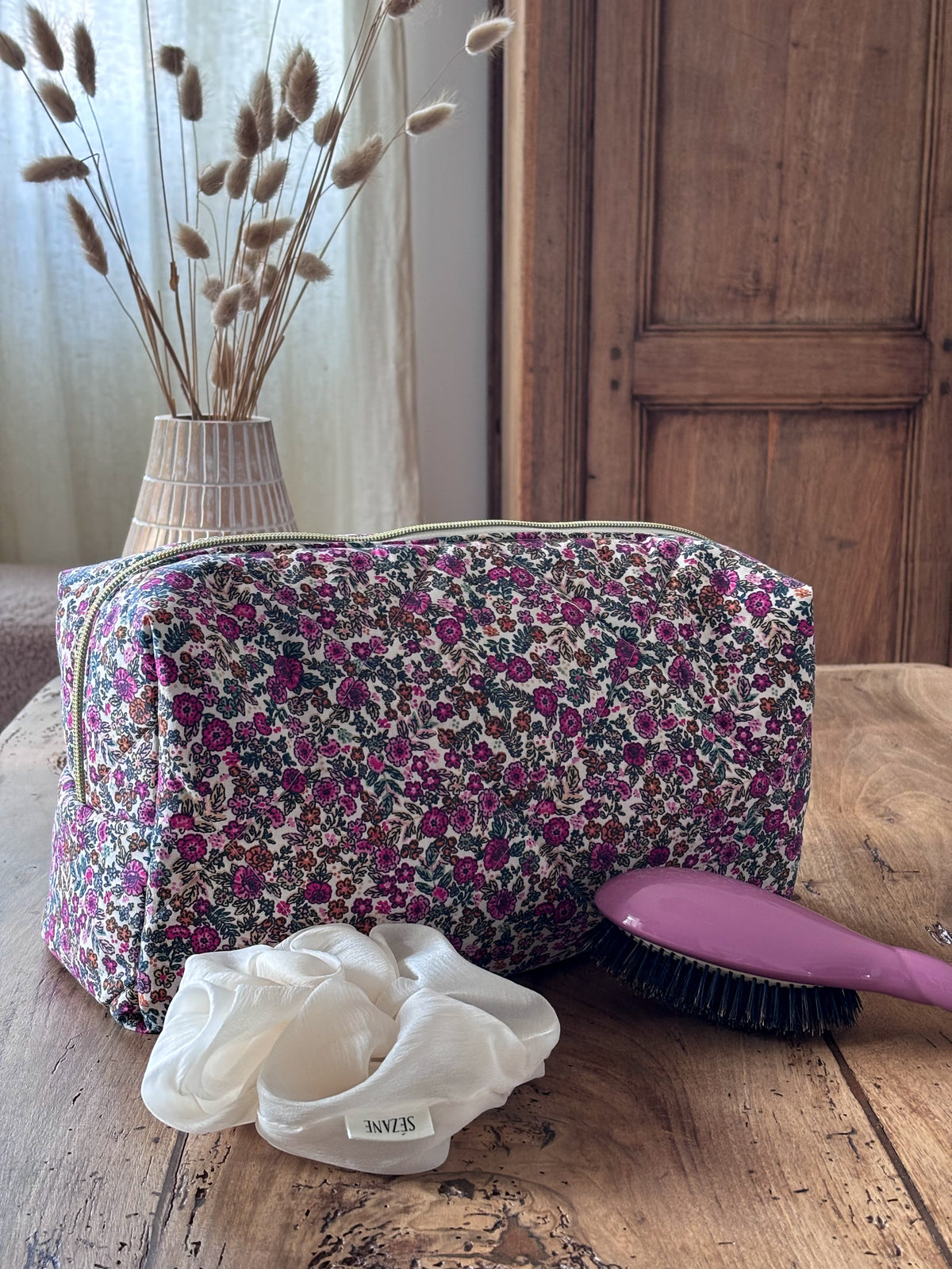 Quilted Pouch for Dyson Airwrap and Shark FlexStyle – Light Pink Gingham