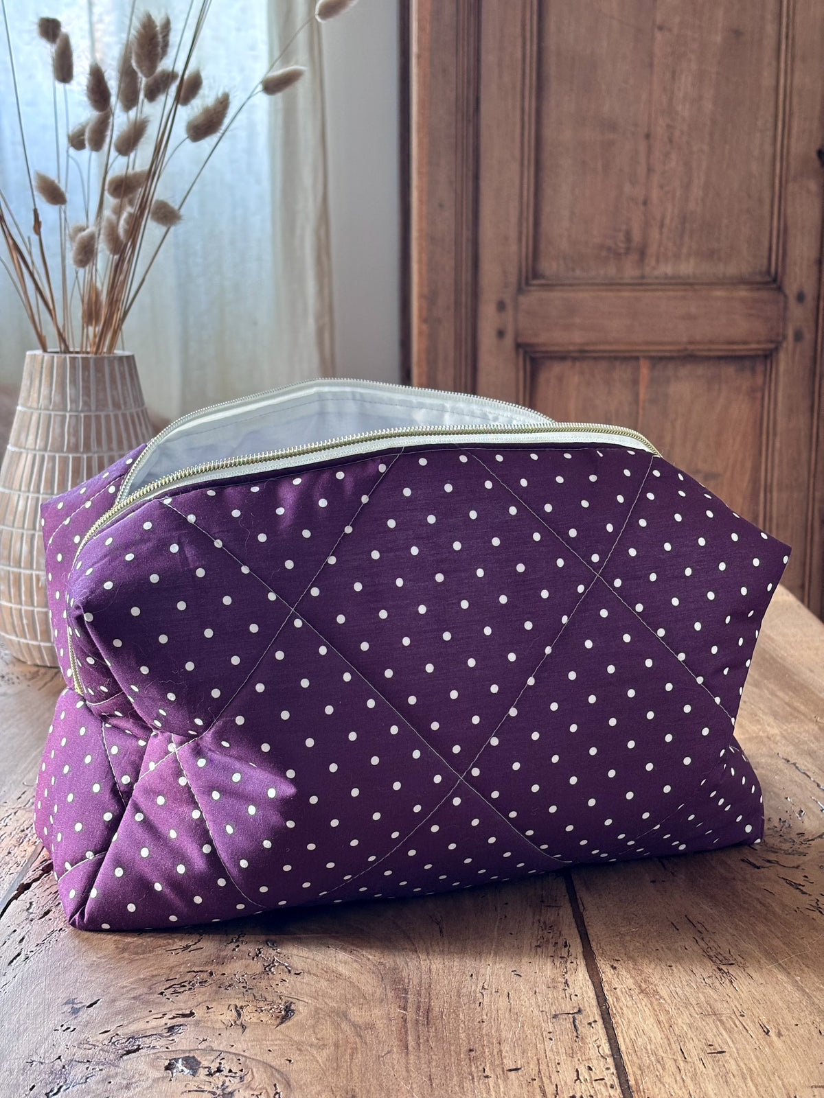 Quilted Pouch for Dyson Airwrap and Shark FlexStyle – Light Pink Gingham