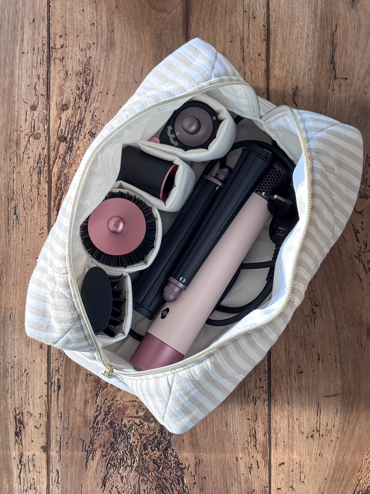 Quilted Pouch for Dyson Airwrap and Shark FlexStyle – Light Pink Gingham