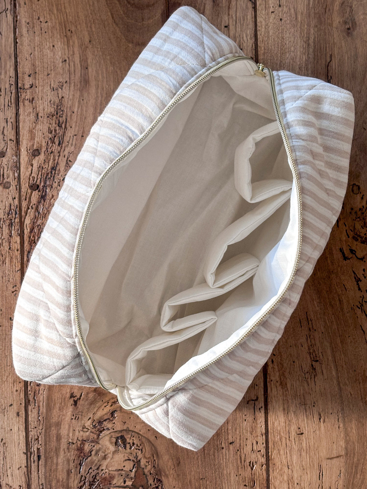 Quilted Pouch for Dyson Airwrap and Shark FlexStyle – Light Pink Gingham