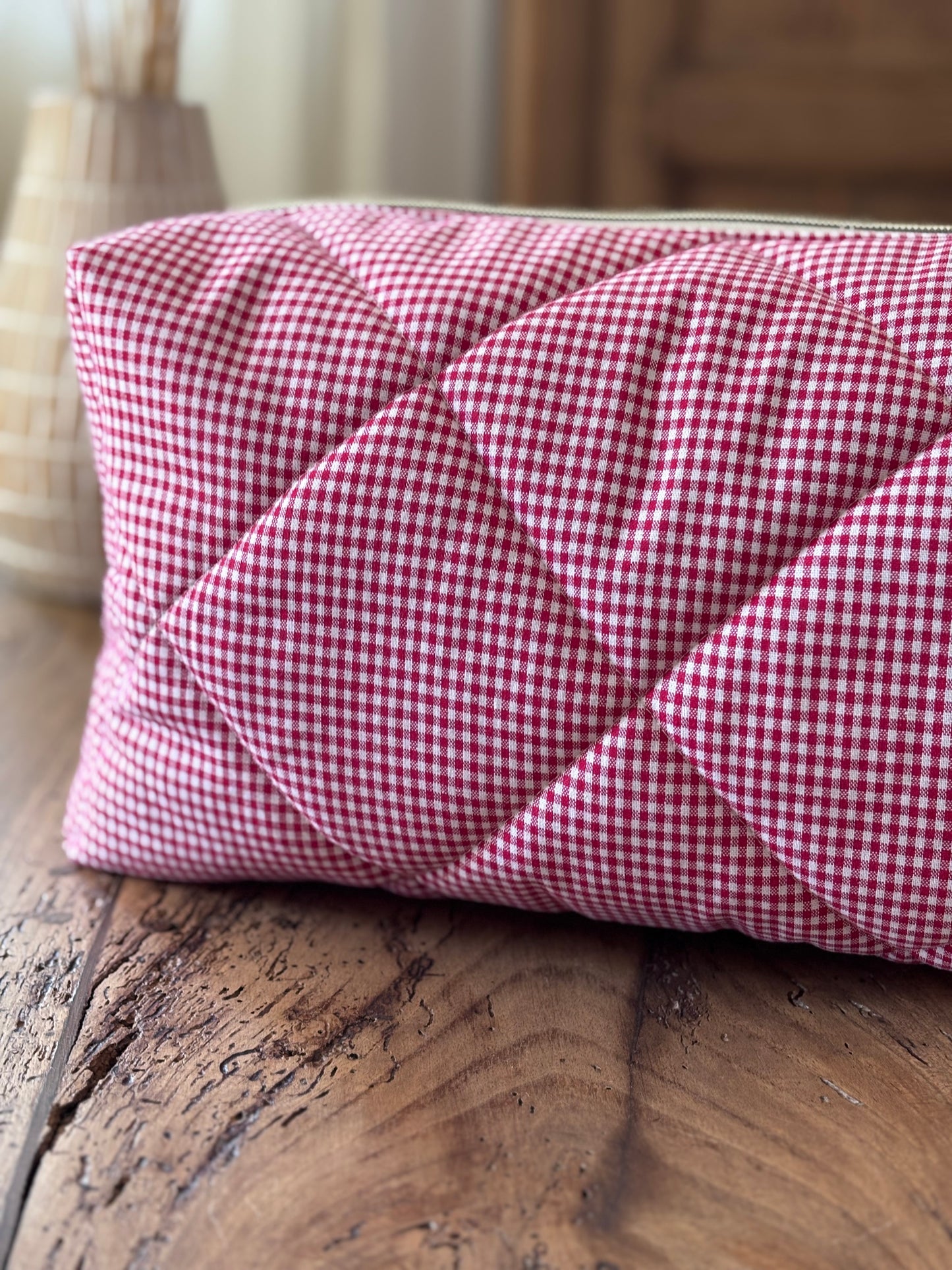 Quilted Pouch for Dyson Airwrap and Shark FlexStyle – Light Pink Gingham