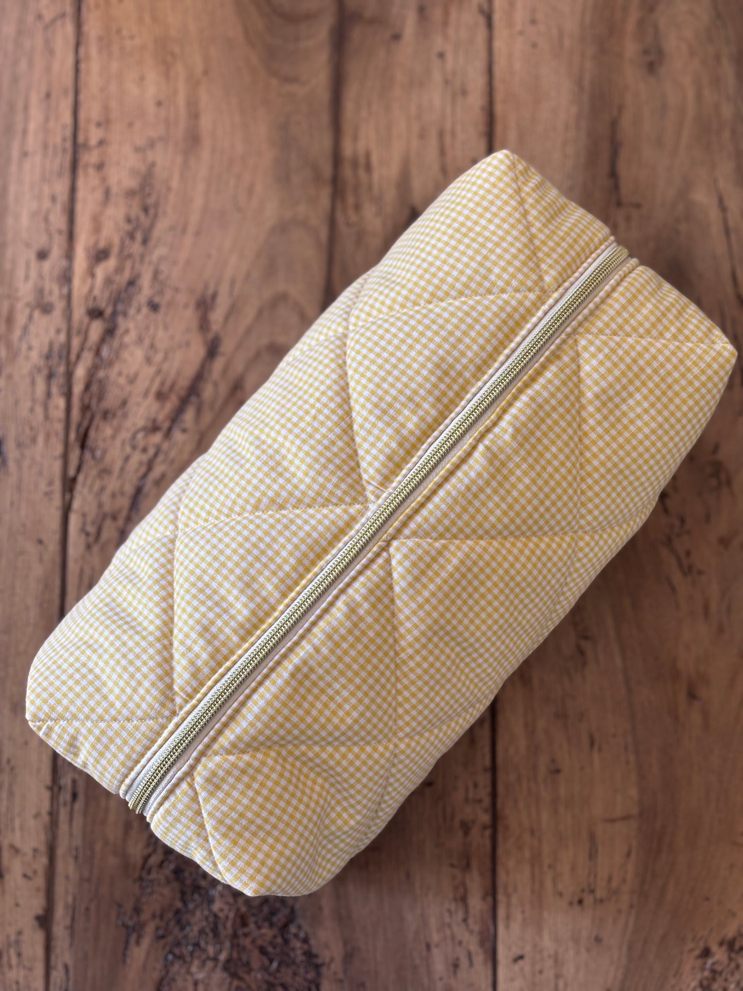 Quilted Pouch for Dyson Airwrap and Shark FlexStyle – Light Pink Gingham