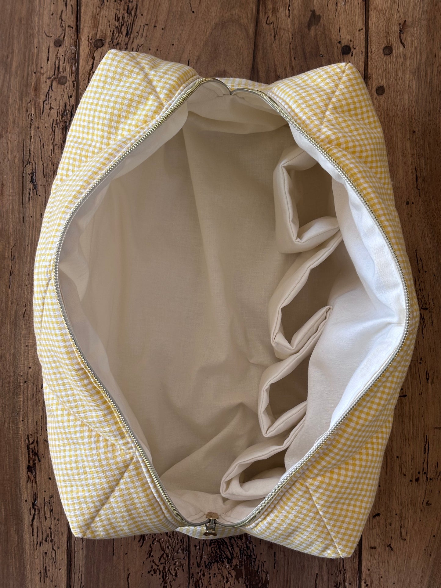 Quilted Pouch for Dyson Airwrap and Shark FlexStyle – Light Pink Gingham