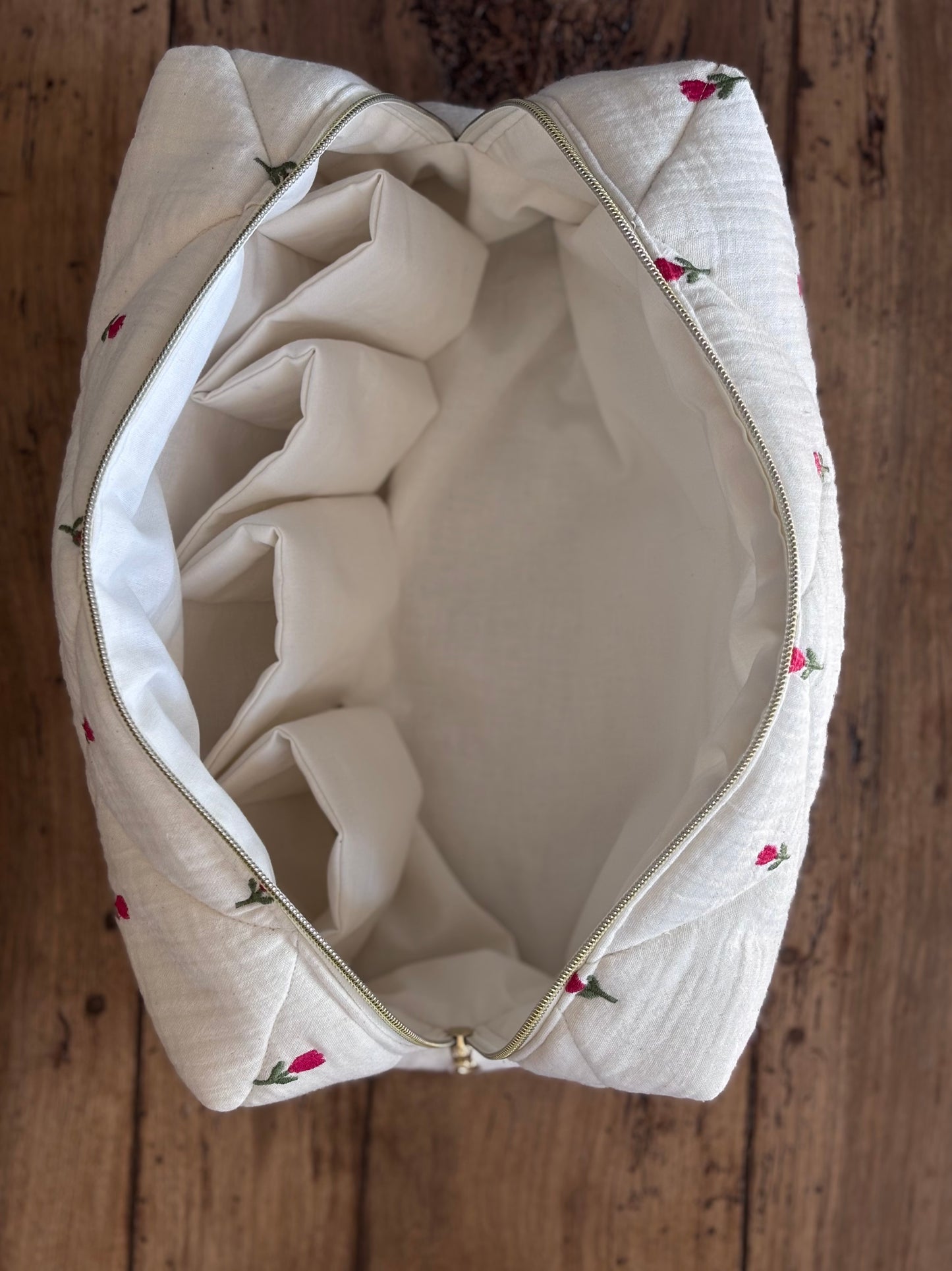 Quilted Pouch for Dyson Airwrap and Shark FlexStyle – Light Pink Gingham