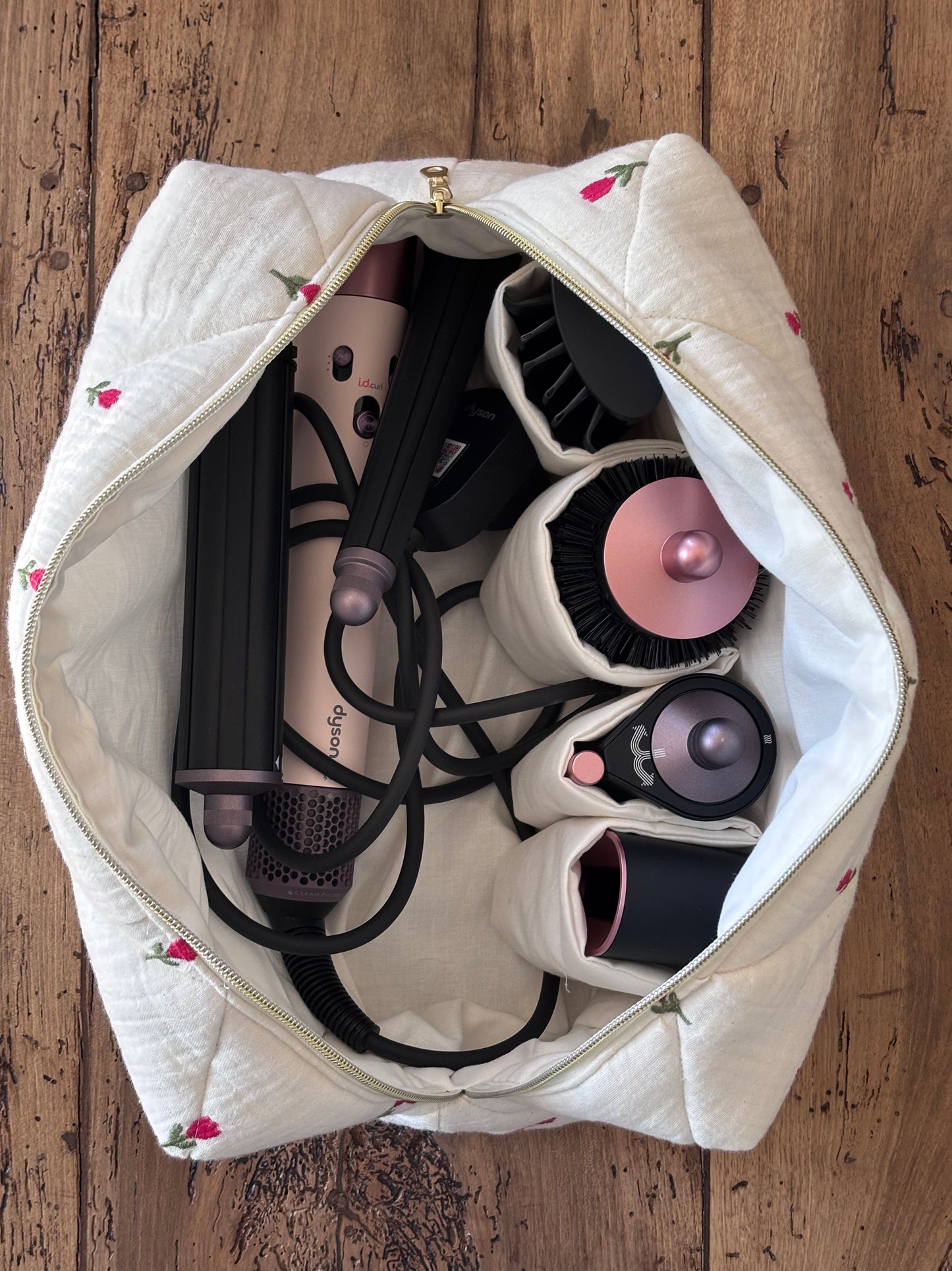 Quilted Pouch for Dyson Airwrap and Shark FlexStyle – Light Pink Gingham