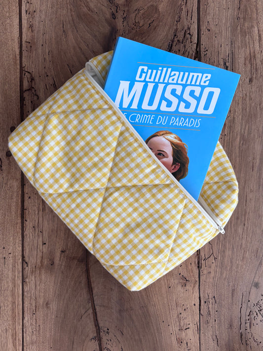 Pochette livre broché Louise – vichy jaune