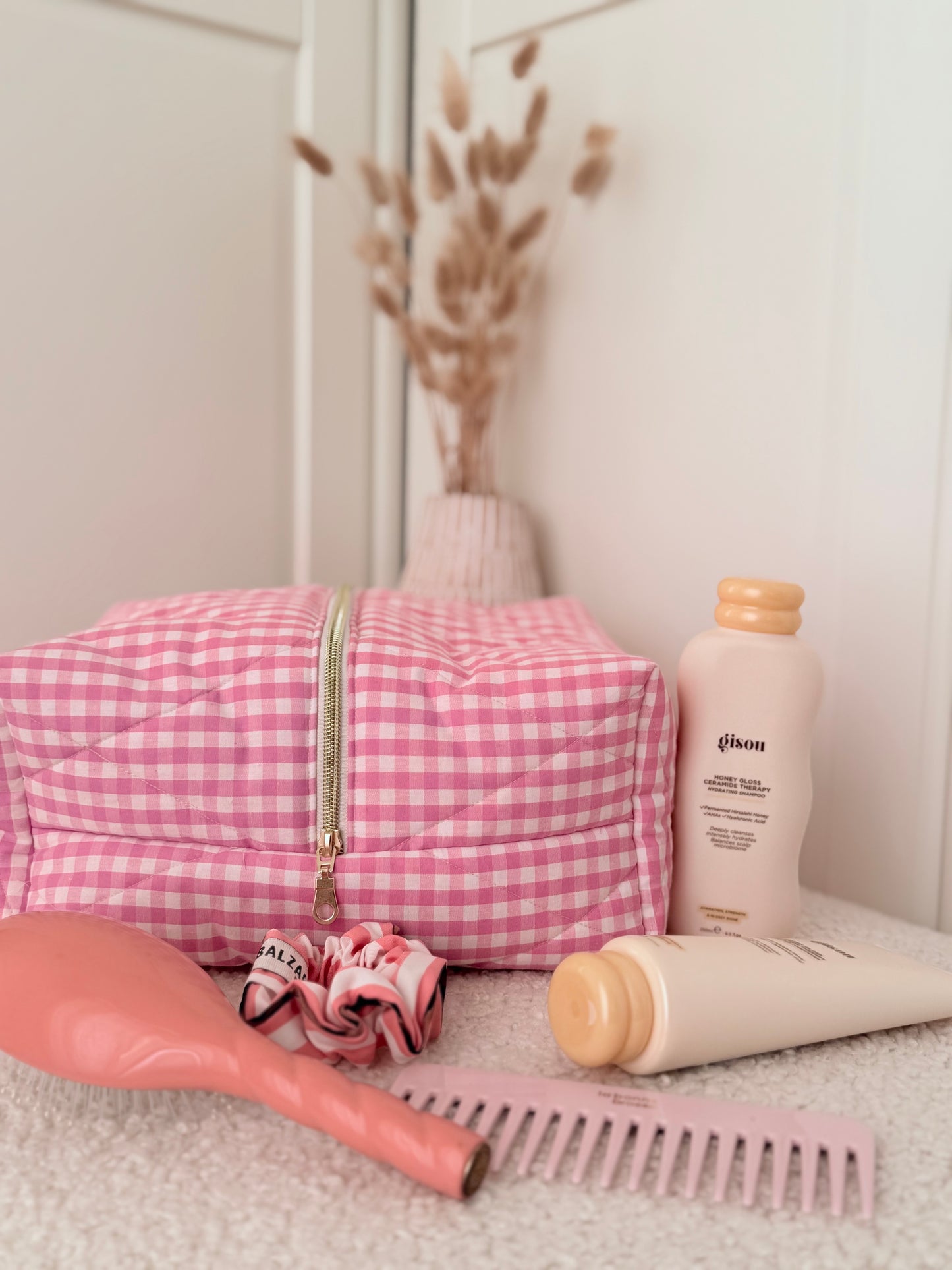 Trousse sèche-cheveux matelassée vichy rose Louise – Quilted pink gingham hair dryer case – Maison ELOÏA
