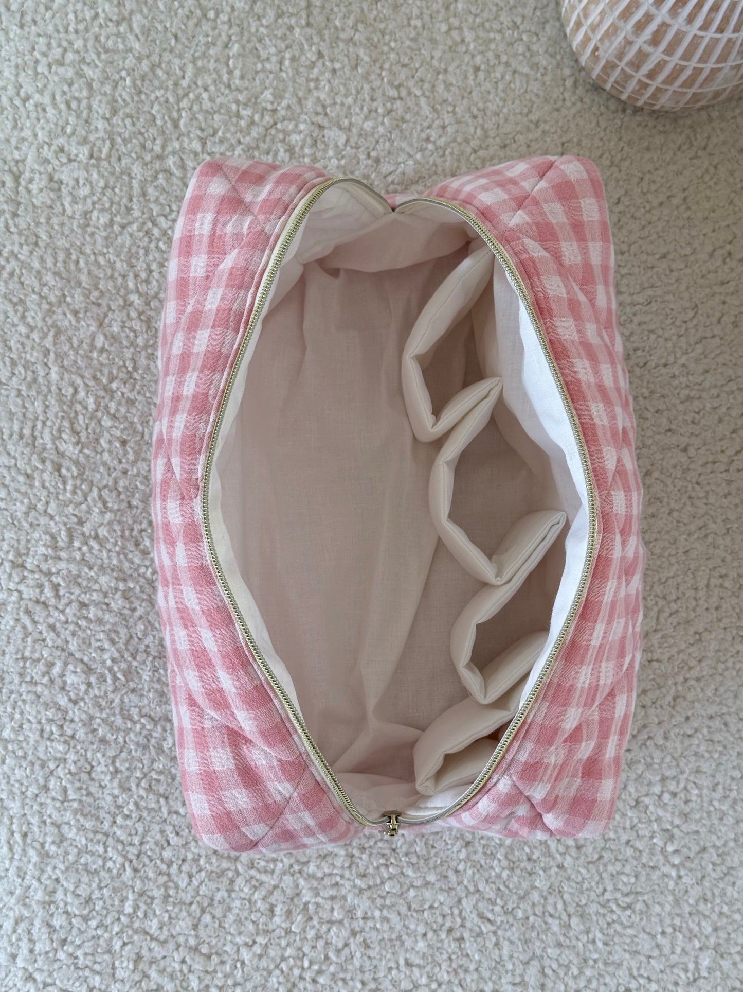 Quilted Pouch for Dyson Airwrap and Shark FlexStyle – Light Pink Gingham