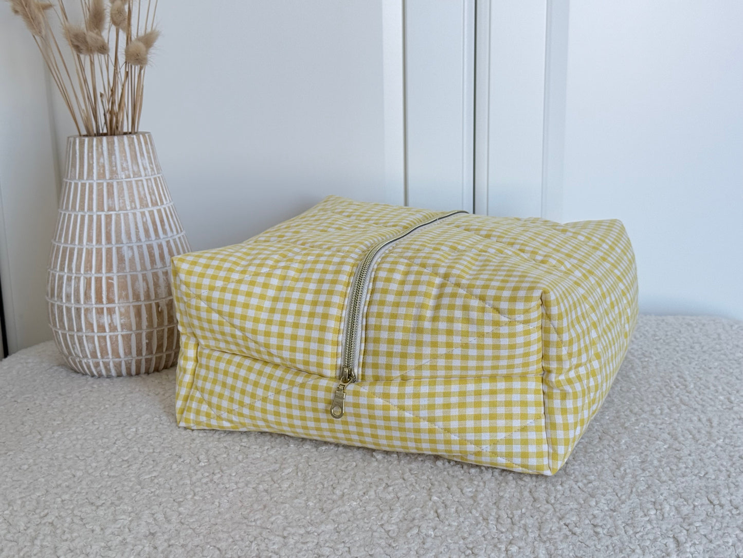 Trousse sèche-cheveux matelassée vichy jaune Louise – Quilted yellow gingham hair dryer case – Maison ELOÏA