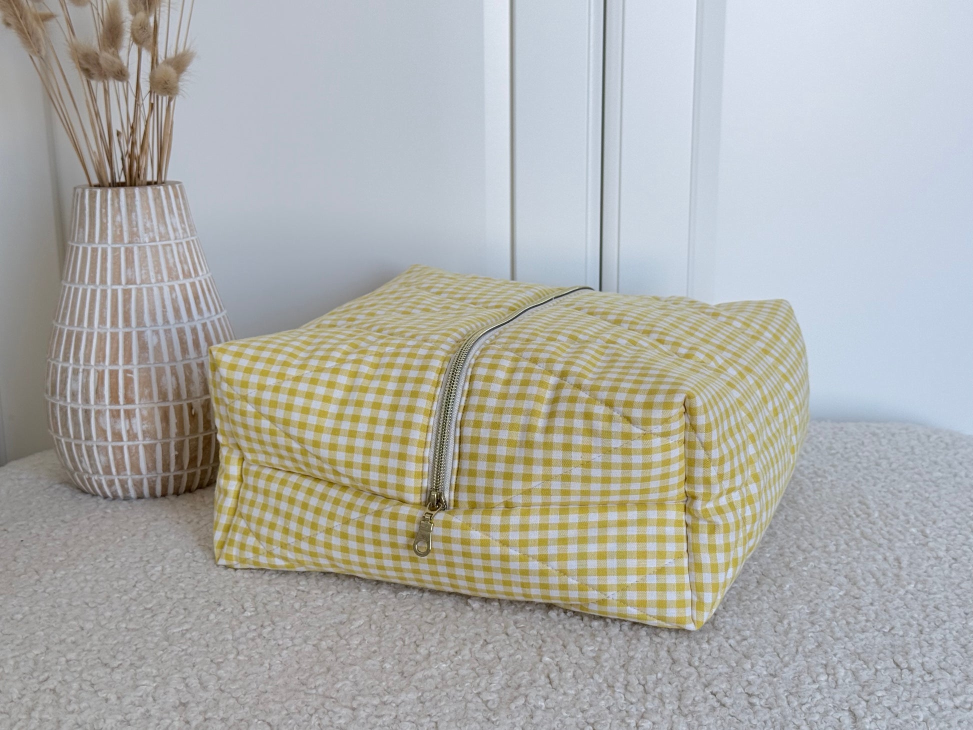 Trousse sèche-cheveux matelassée vichy jaune Louise – Quilted yellow gingham hair dryer case – Maison ELOÏA