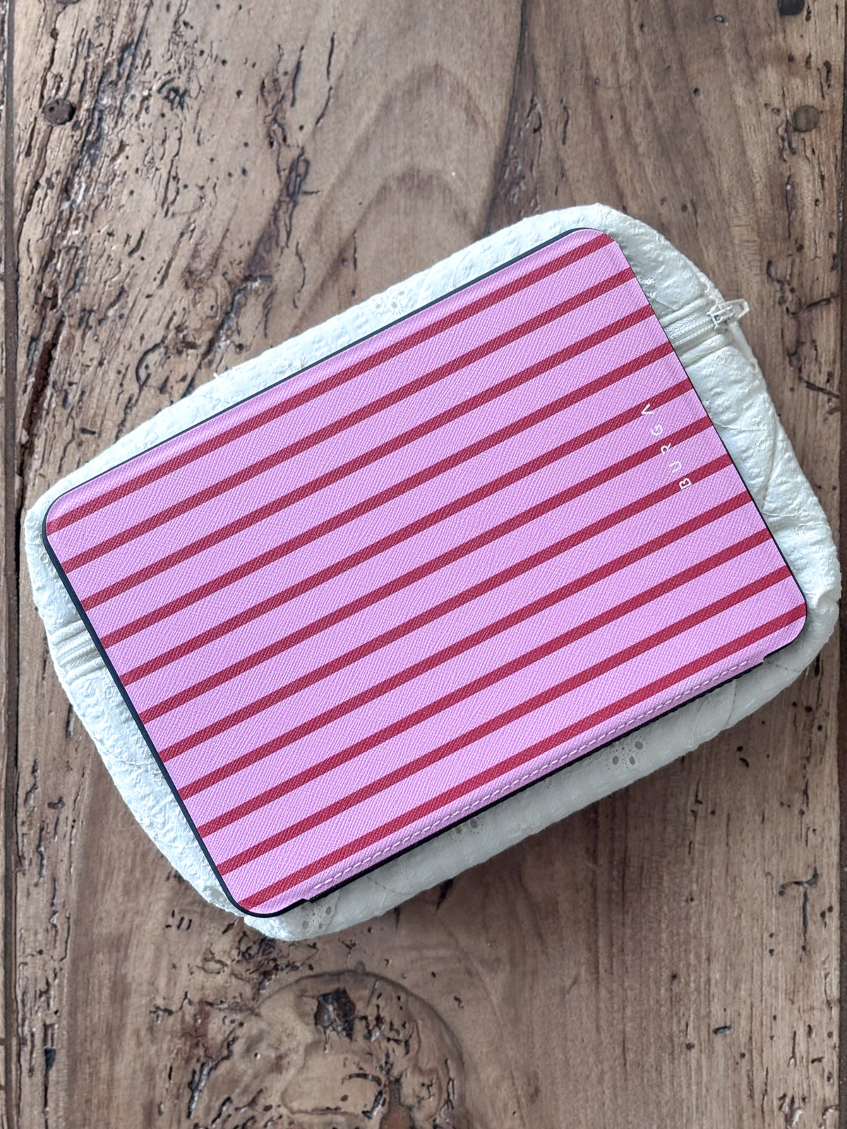Pochette livre de poche - brodée écrue Céleste - Compatible Kindle