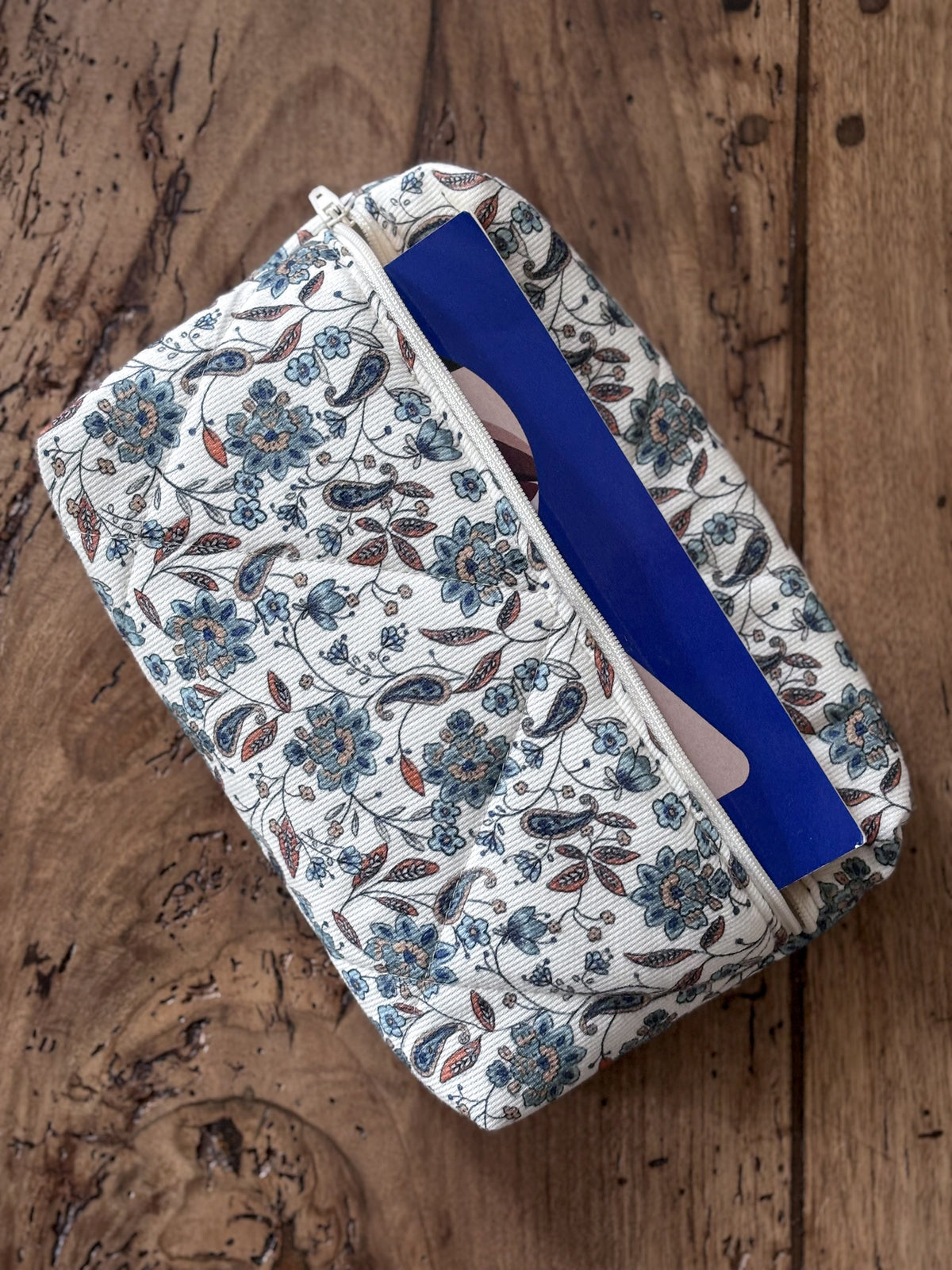 Pochette livre de poche - fleurie Madeleine - Compatible Kindle