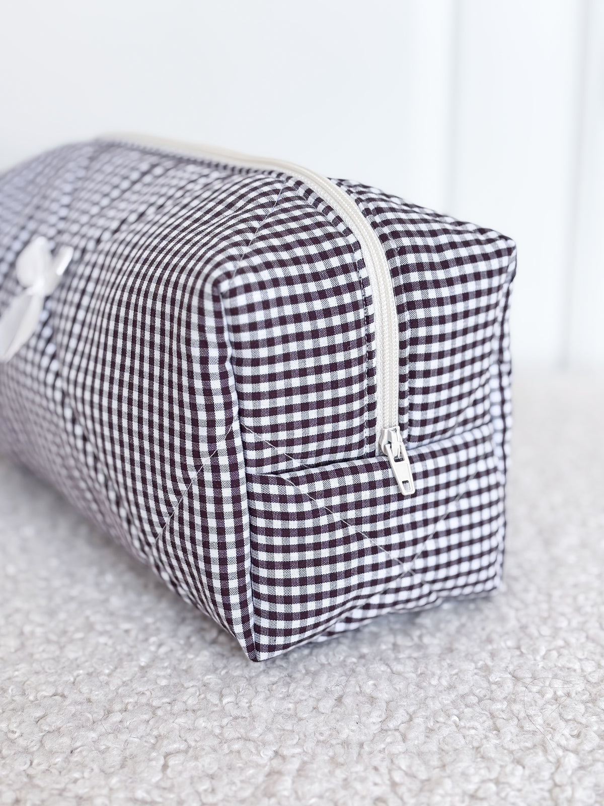 Trousse beauté matelassée vichy marron – Camille