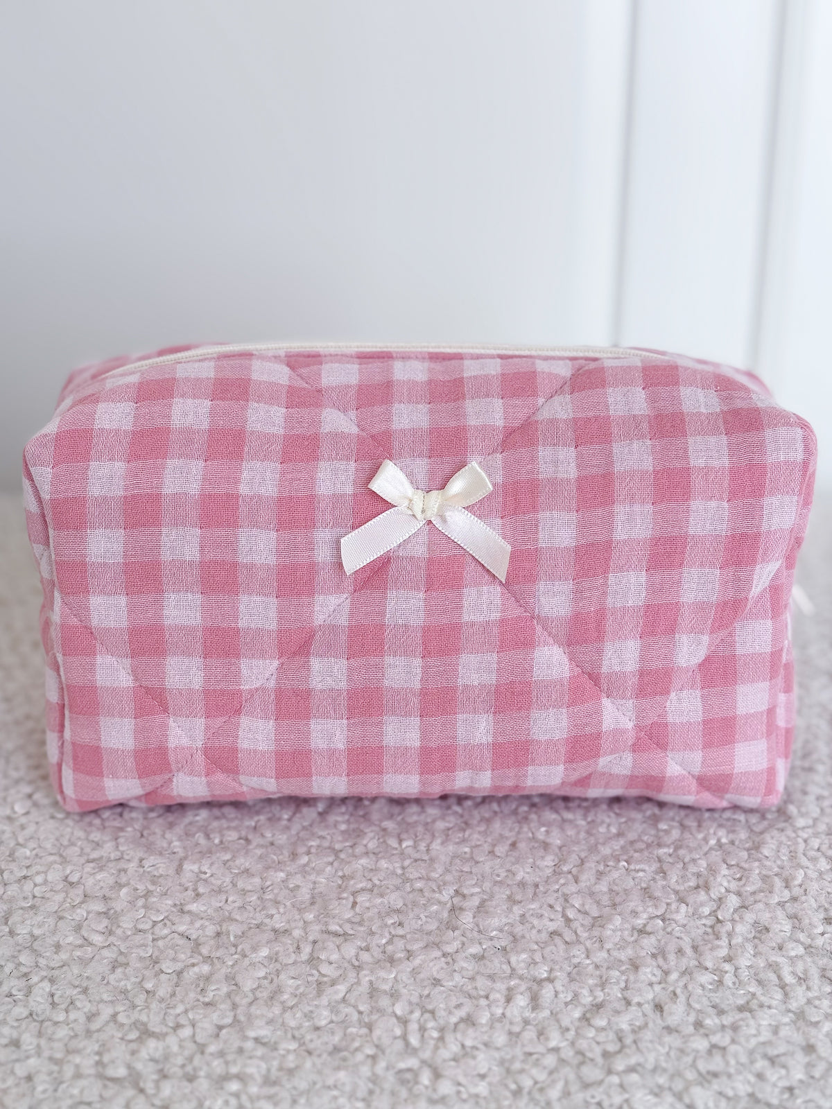 Trousse beauté matelassée vichy rose bonbon – Lou